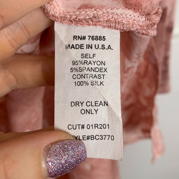 Red Haute Rust Abstract Quarter Sleeve Blouse - Picture 4 of 6